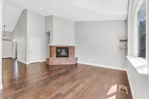 4559 Village Green Pkwy, Reno, NV 89519 - Photo 11