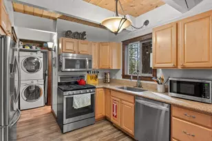 700 College Dr, Incline Village, NV 89451 - Photo 7