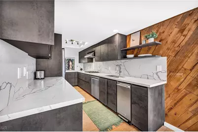 696 Village Boulevard #31, Incline Village, NV 89451 - Photo 3