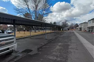 2625 Sunny Slope Dr, Sparks, NV 89434 - Photo 5