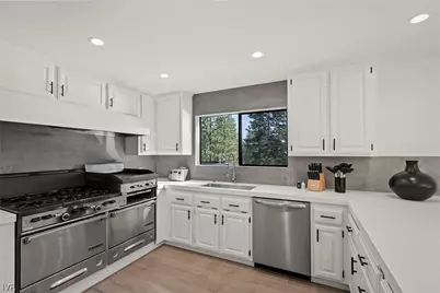881 Donna Drive, Incline Village, NV 89451 - Photo 9