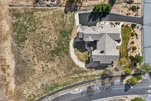 224 S Earlham Ct, Town out of Area, NV 89511 - Photo 15