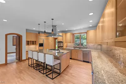 672 Tyner, Incline Village, NV 89451 - Photo 7