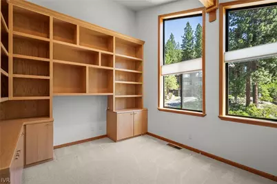 637 Lariat #4, Incline Village, NV 89451 - Photo 7