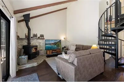 748 Tina Court, Stateline, NV 89449 - Photo 7