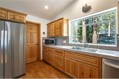923 Michael Ct, Incline Village, NV 89451 - Photo 25