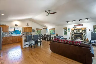 923 Michael Ct, Incline Village, NV 89451 - Photo 7