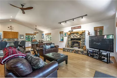 923 Michael Ct, Incline Village, NV 89451 - Photo 9