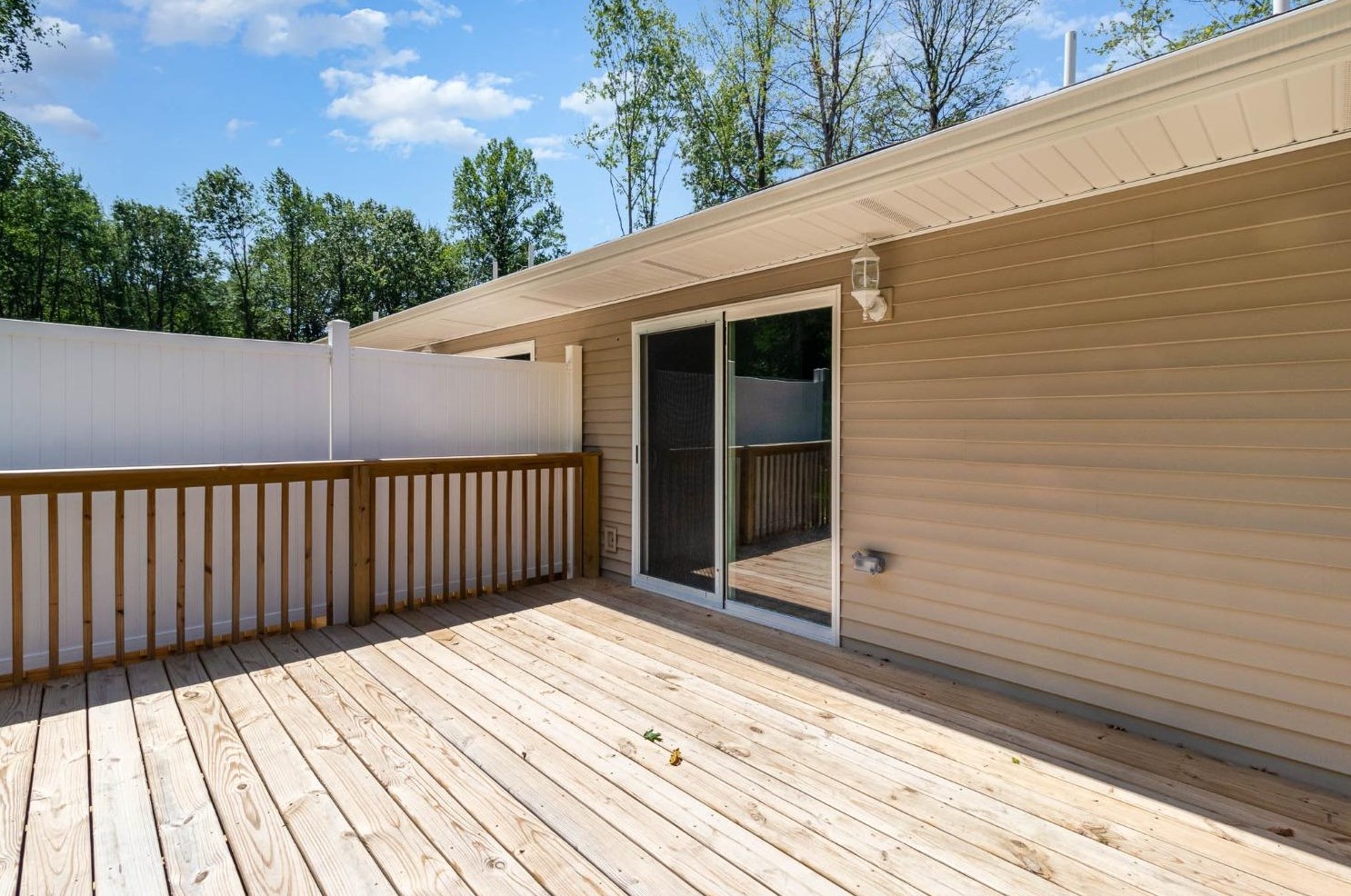 1508 Woodland Ave, Michigan City IN  46360-7125 exterior