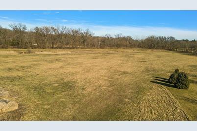 421 E Amy Rose Lane, Valparaiso, IN 46383 - Photo 5