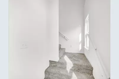 807 Division Street, La Porte, IN 46350 - Photo 15