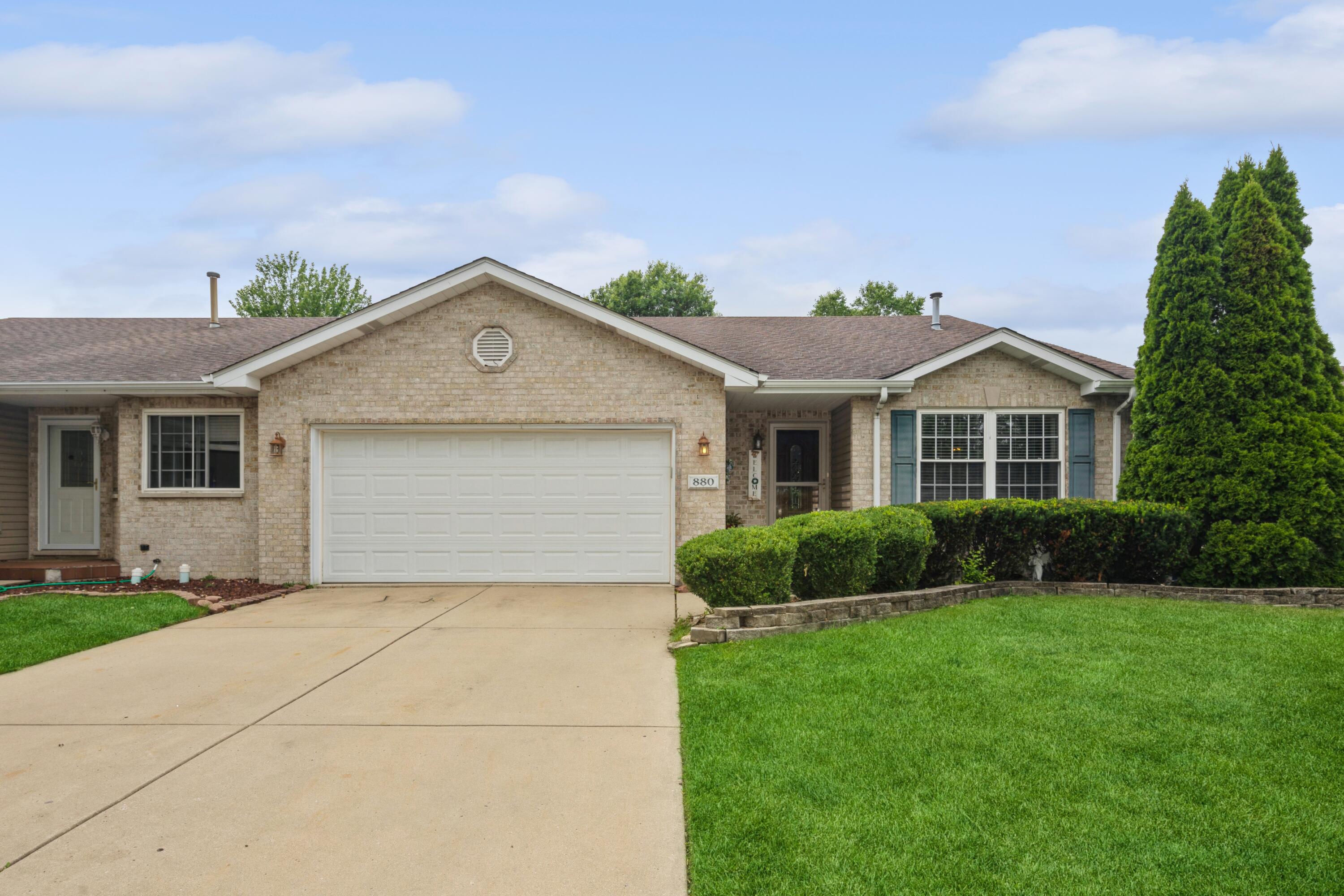 880 Blue Jay Way, Dyer, IN 46311 MLS 807178 Coldwell Banker