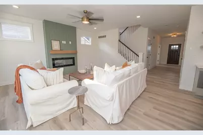 2005 Timberwood Lane, Chesterton, IN 46304 - Photo 13