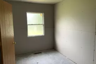 3966 Louisiana St, Gary, IN 46409 - Photo 13