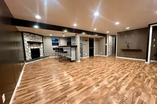 3907 Brookside Dr, Crown Point, IN 46307 - Photo 5