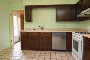 1325 Indian Boundary Rd, Chesterton, IN 46304 - Photo 5