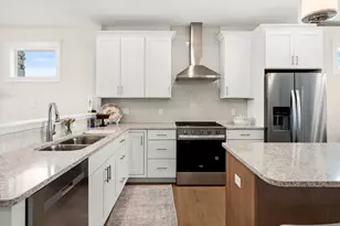 1540 Brackenbury Ln, Crown Point, IN 46307 - Photo 9