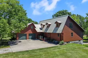 112 E 900 N, La Porte, IN 46350 - Photo 1