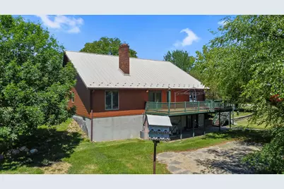 112 E 900 N, La Porte, IN 46350 - Photo 3