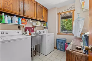 112 E 900 N, La Porte, IN 46350 - Photo 35
