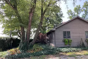 1530 W Clark St, Rensselaer, IN 47978 - Photo 5