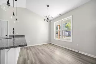 4212 Johnson Ave, Hammond, IN 46327 - Photo 9