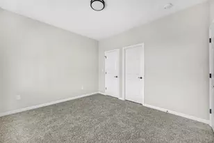 4212 Johnson Ave, Hammond, IN 46327 - Photo 13