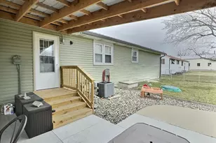 315 W Railroad St, Kentland, IN 47951 - Photo 39