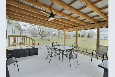 315 W Railroad Street, Kentland, IN 47951 - Photo 37