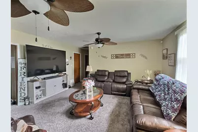 315 W Railroad Street, Kentland, IN 47951 - Photo 5