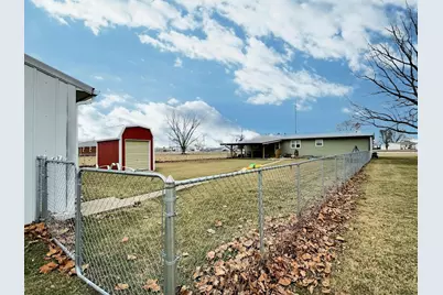 315 W Railroad Street, Kentland, IN 47951 - Photo 3