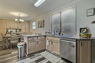 315 W Railroad St, Kentland, IN 47951 - Photo 7