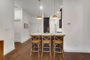 207 Academy St, Valparaiso, IN 46383 - Photo 9