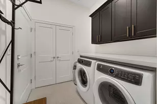 207 Academy St, Valparaiso, IN 46383 - Photo 23