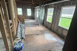 611 W 9th St, Michigan City, IN 46360 - Photo 7