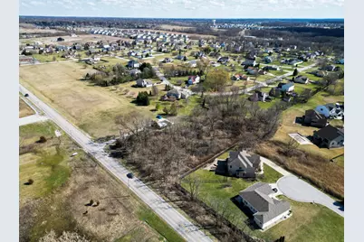 6889 E 109th Avenue, Crown Point, IN 46307 - Photo 7