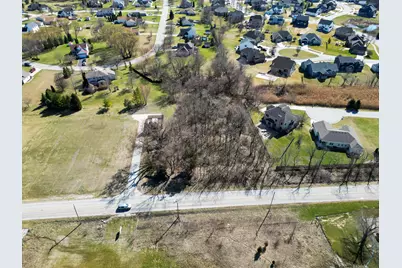 6889 E 109th Avenue, Crown Point, IN 46307 - Photo 5