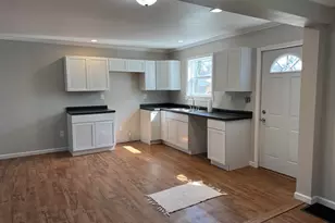 616 Grand Ave, Michigan City, IN 46360 - Photo 3