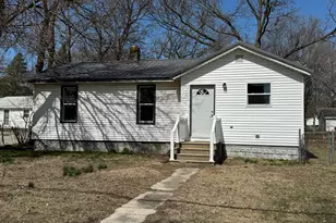 616 Grand Ave, Michigan City, IN 46360 - Photo 1