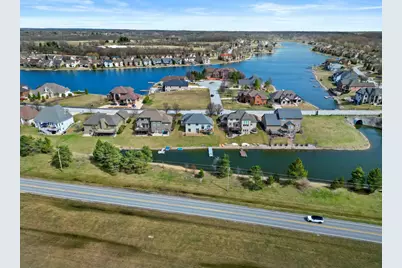 10330 Doubletree Drive S, Crown Point, IN 46307 - Photo 33