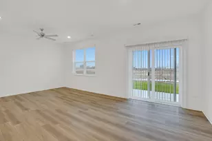 12541 Virginia St, Crown Point, IN 46307 - Photo 9