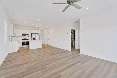 511 E 127th Place, Crown Point, IN 46307 - Photo 9