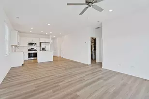 511 E 127th Pl, Crown Point, IN 46307 - Photo 9