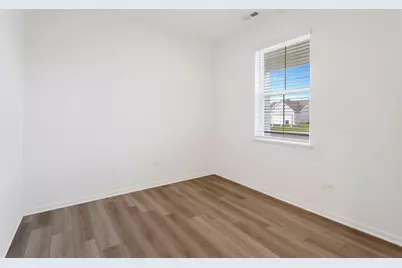 511 E 127th Place, Crown Point, IN 46307 - Photo 3