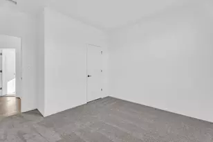 12535 Virginia St, Crown Point, IN 46307 - Photo 7