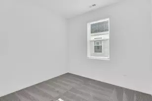 12535 Virginia St, Crown Point, IN 46307 - Photo 11