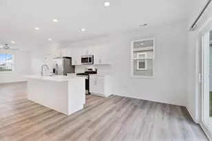 471 E 127th Pl, Crown Point, IN 46307 - Photo 9