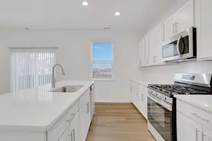 521 E 127th Pl, Crown Point, IN 46307 - Photo 15