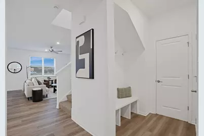 451 E 127th Place, Crown Point, IN 46307 - Photo 3