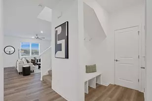 451 E 127th Pl, Crown Point, IN 46307 - Photo 3